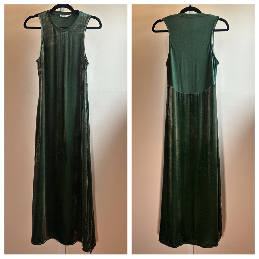 Unsubscribed NWT Silk Blend Velvet Column Dress in Rally Green - Size 8